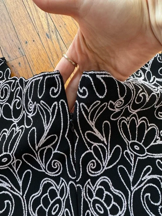 Laura black sparkle embroidered sleeveless top - Picture 4 of 5